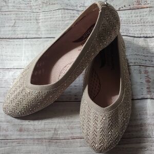 Skechers Sparkling Beige Flats